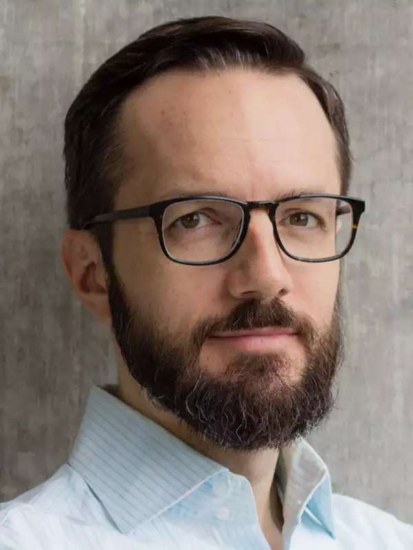 Nick R. Smith